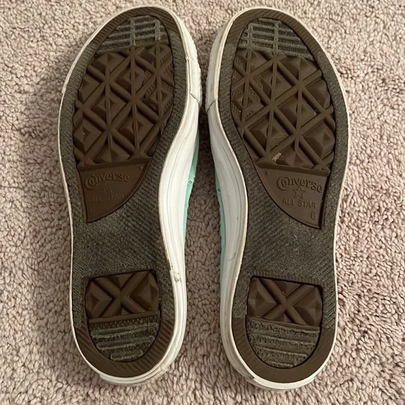 👟 Converse Low Tops Size 8 👟 - Picture 5 of 16